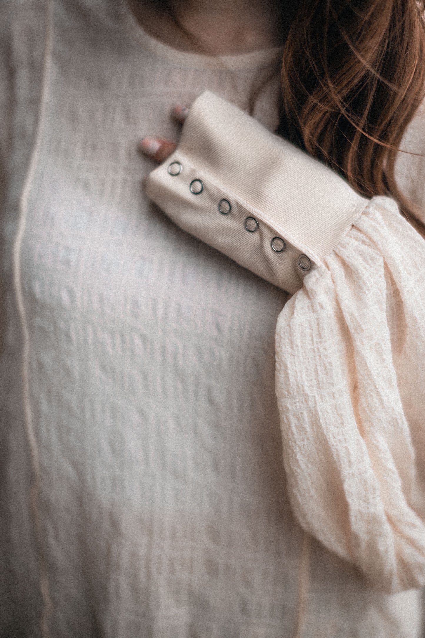 JP紋理感立體綫條雪紡泡泡感上衣|3色入