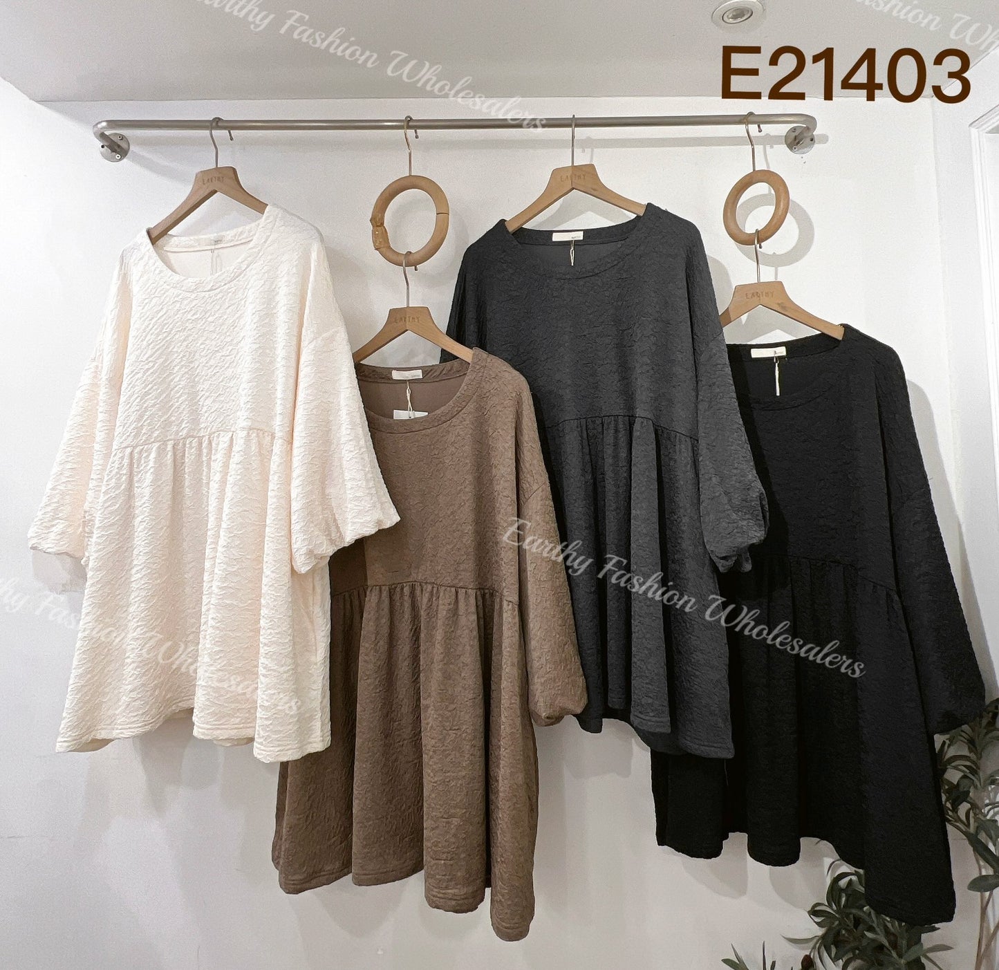 中袖泡泡壓紋TOP|4色入