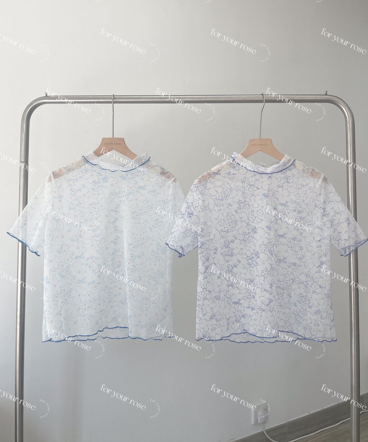明線花花透膚感ruffle top|2色入