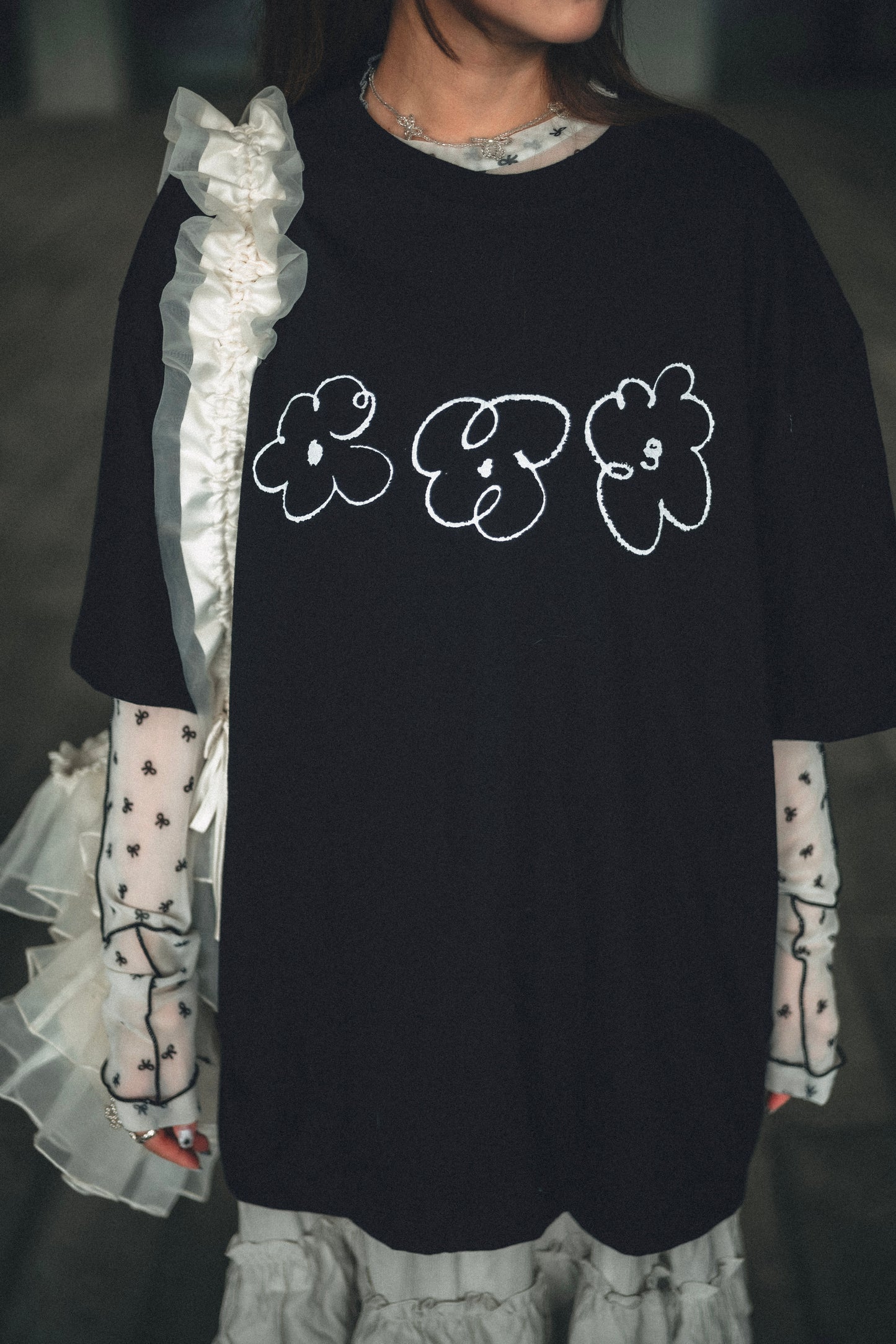 手繪🖍️三朵花寬鬆TEE|4色入