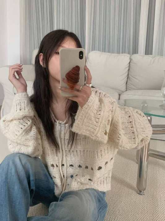 韓系溫柔鏤花綁繩針織上衣|2色入