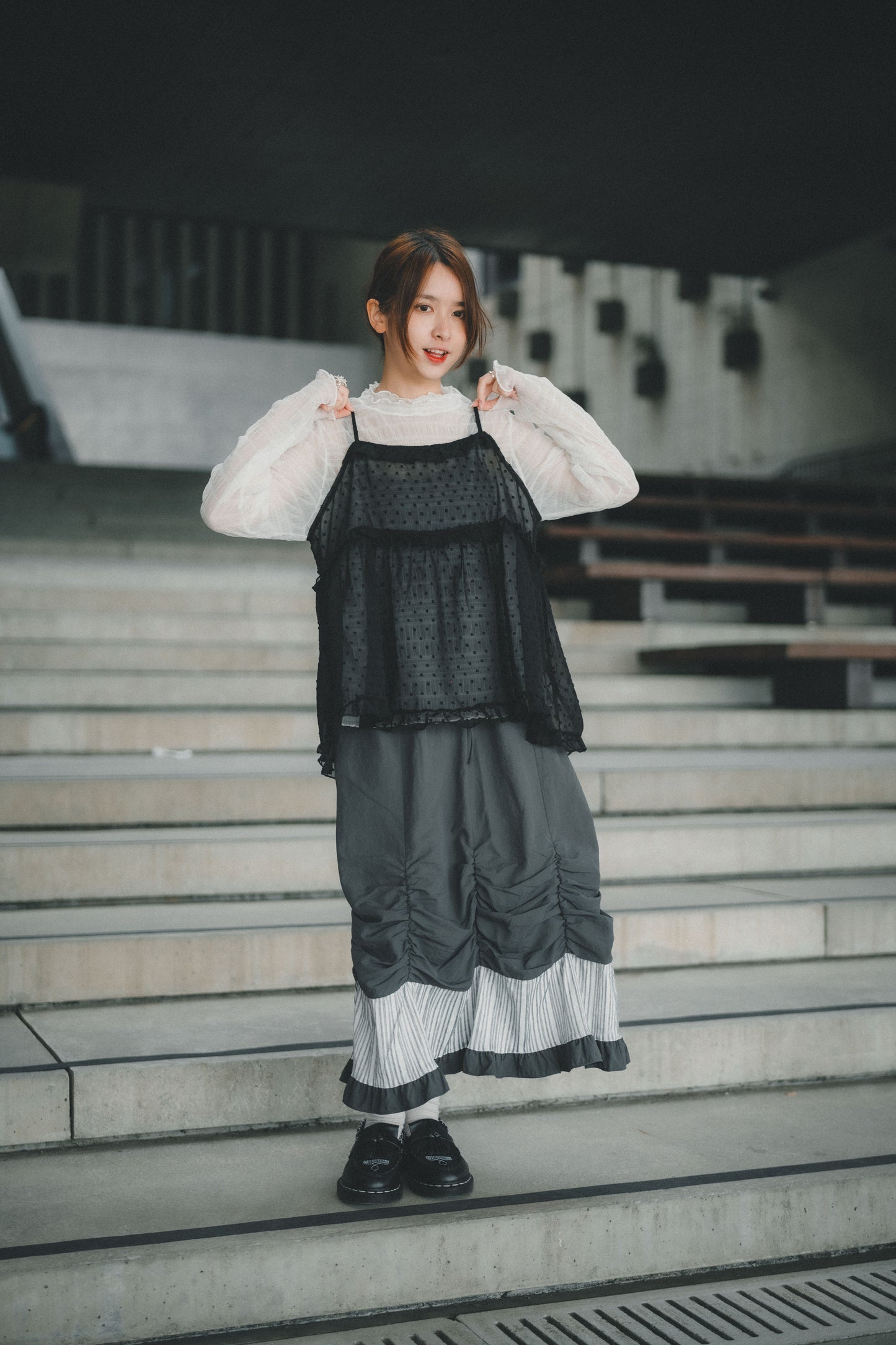 粒粒點花 ✿ 𝚛𝚞𝚏𝚏𝚕𝚎輕透背心layer|3色入