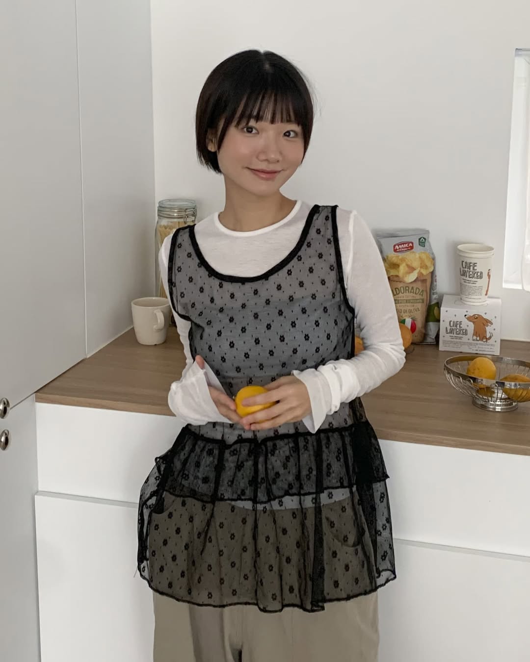 小花花 ✿ 雙層荷葉透透背心layer|2色入