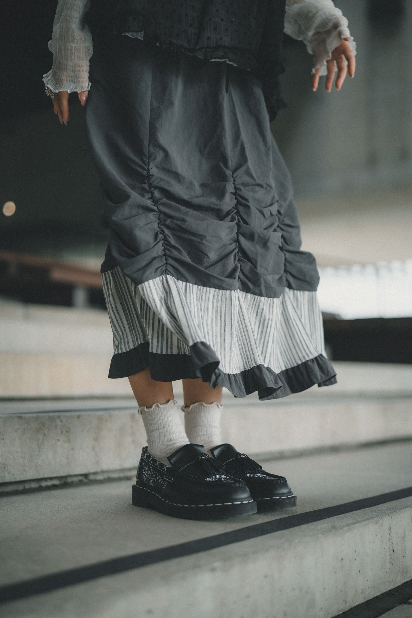 日系🤍 抽褶設計拼接直間花邊半裙|2色入