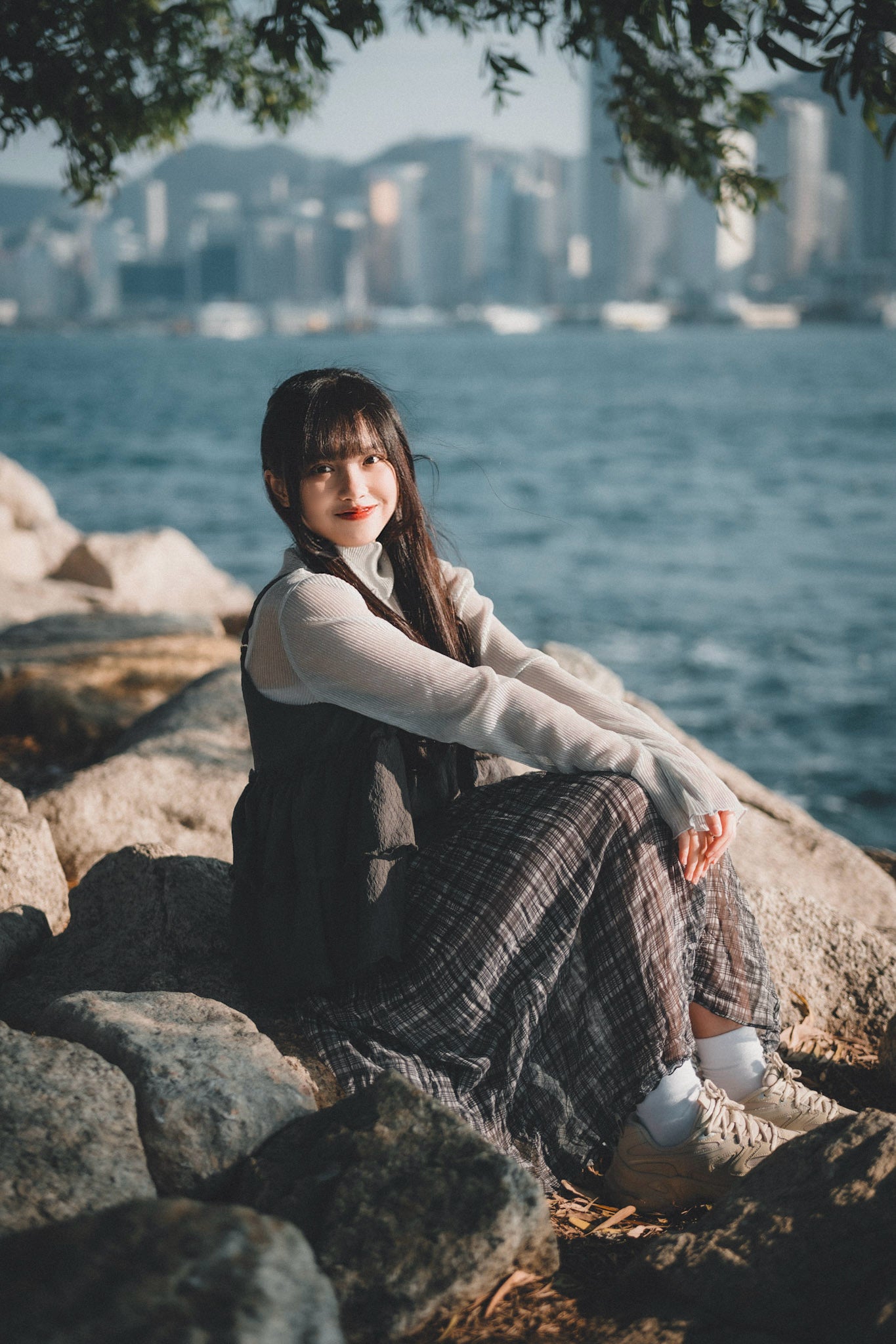 JP透明感🫧 細閃褶間透透高領上衣|2色入