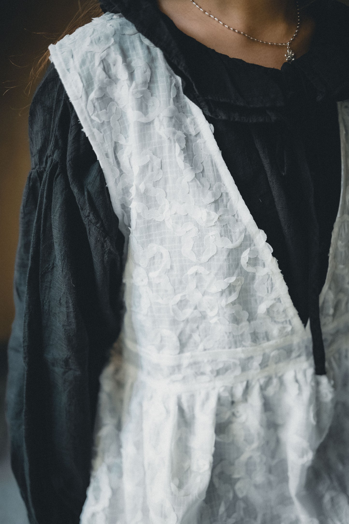 雙層花邊領小綁結襯衫|4色入