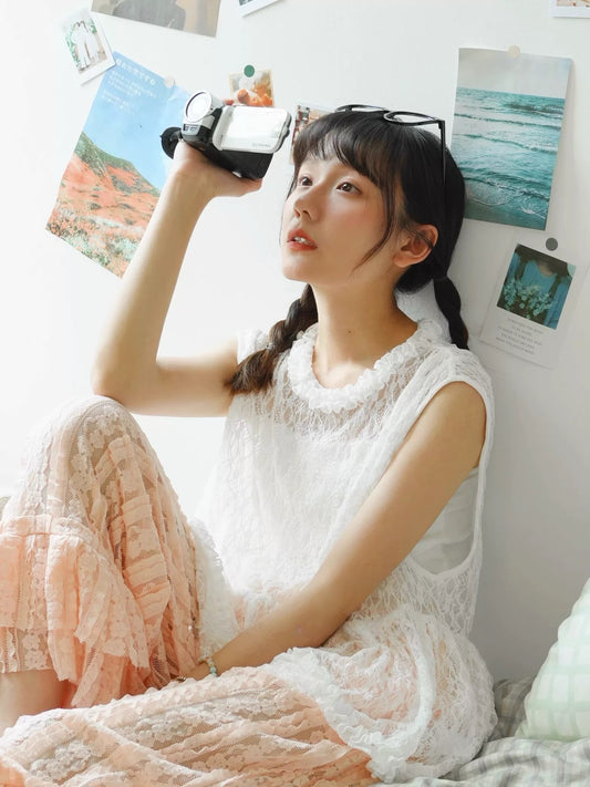 最新市集熱賣✨❗️厚蕾絲領寬身娃娃上衣|1色入