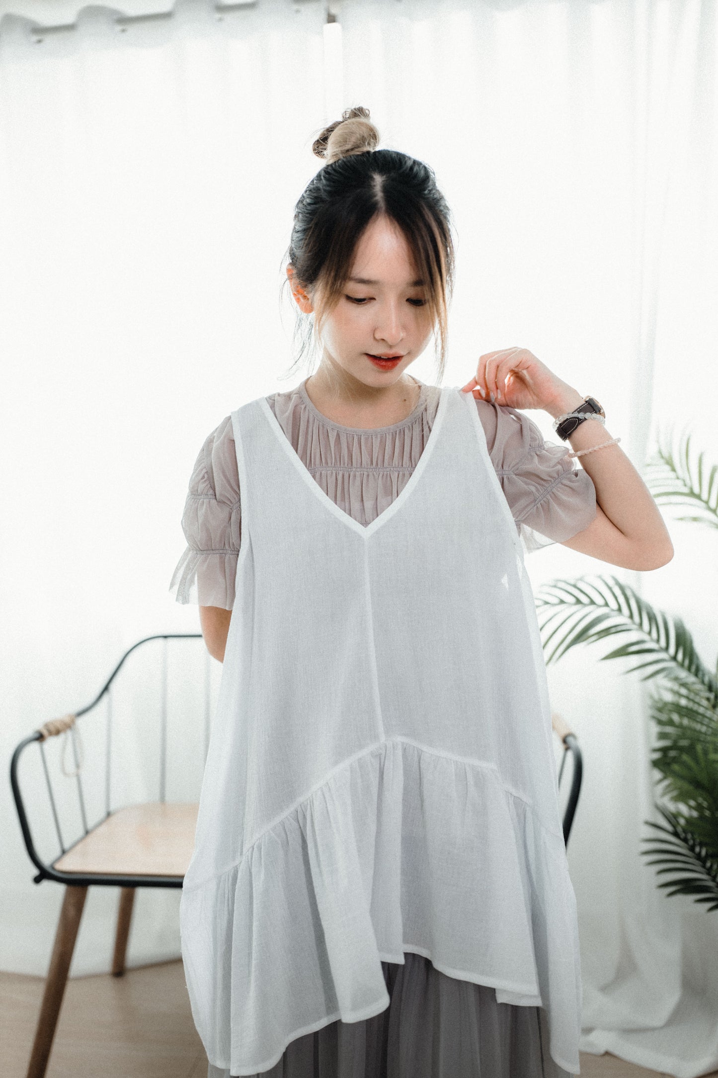 日系V領荷葉魚尾邊疊穿Layer|2色入