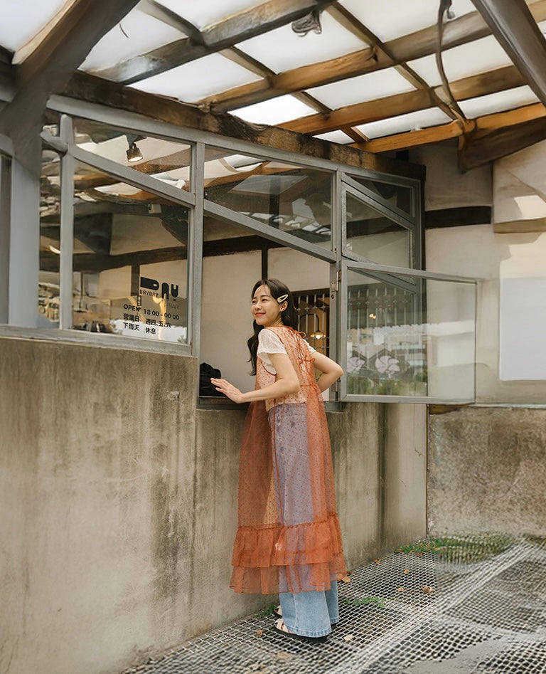 立體點點蛋糕下擺透膚綁帶罩衫|4色入