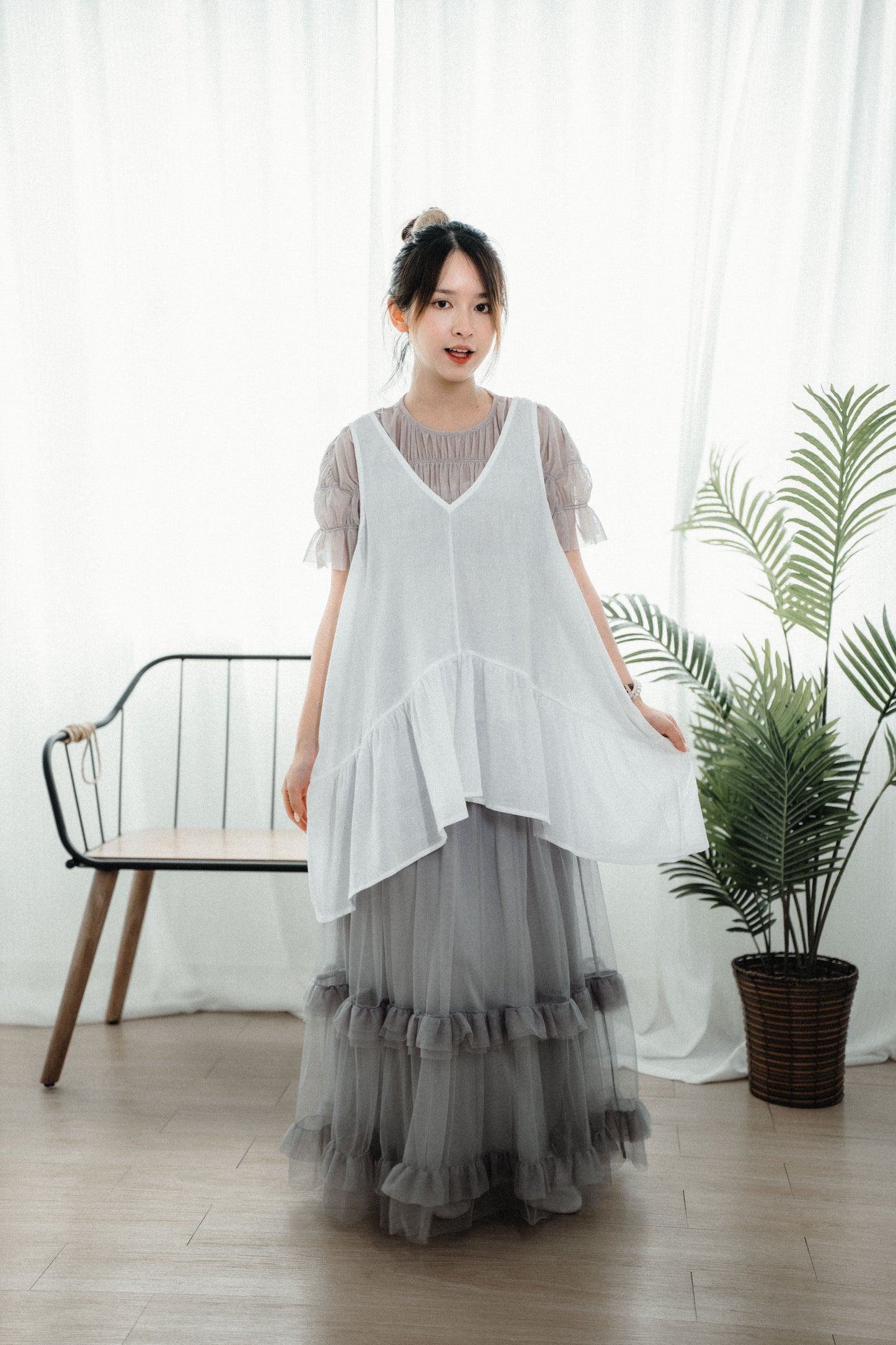 日系V領荷葉魚尾邊疊穿Layer|2色入