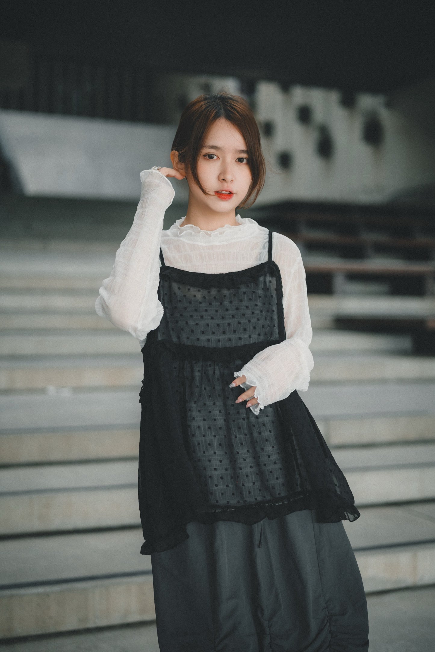 粒粒點花 ✿ 𝚛𝚞𝚏𝚏𝚕𝚎輕透背心layer|3色入