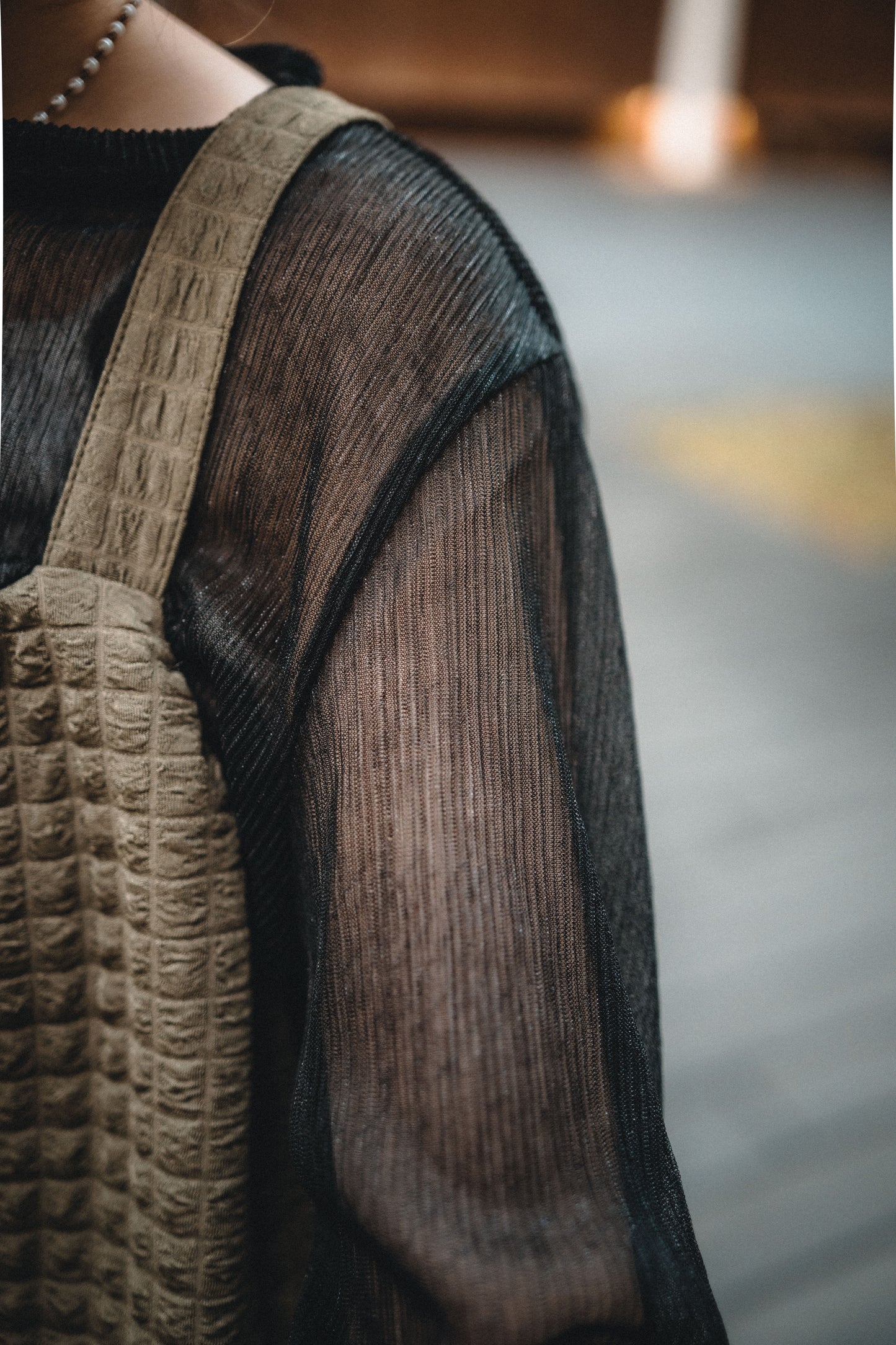 多穿法!泡泡格綁帶背心外搭|4色入