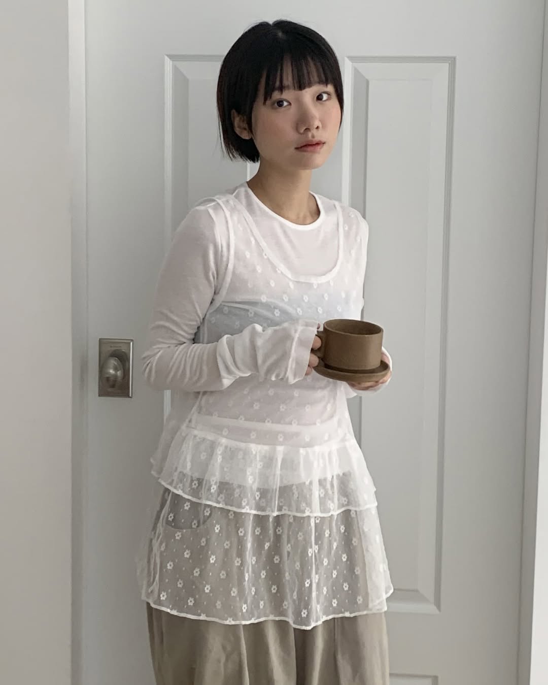 小花花 ✿ 雙層荷葉透透背心layer|2色入