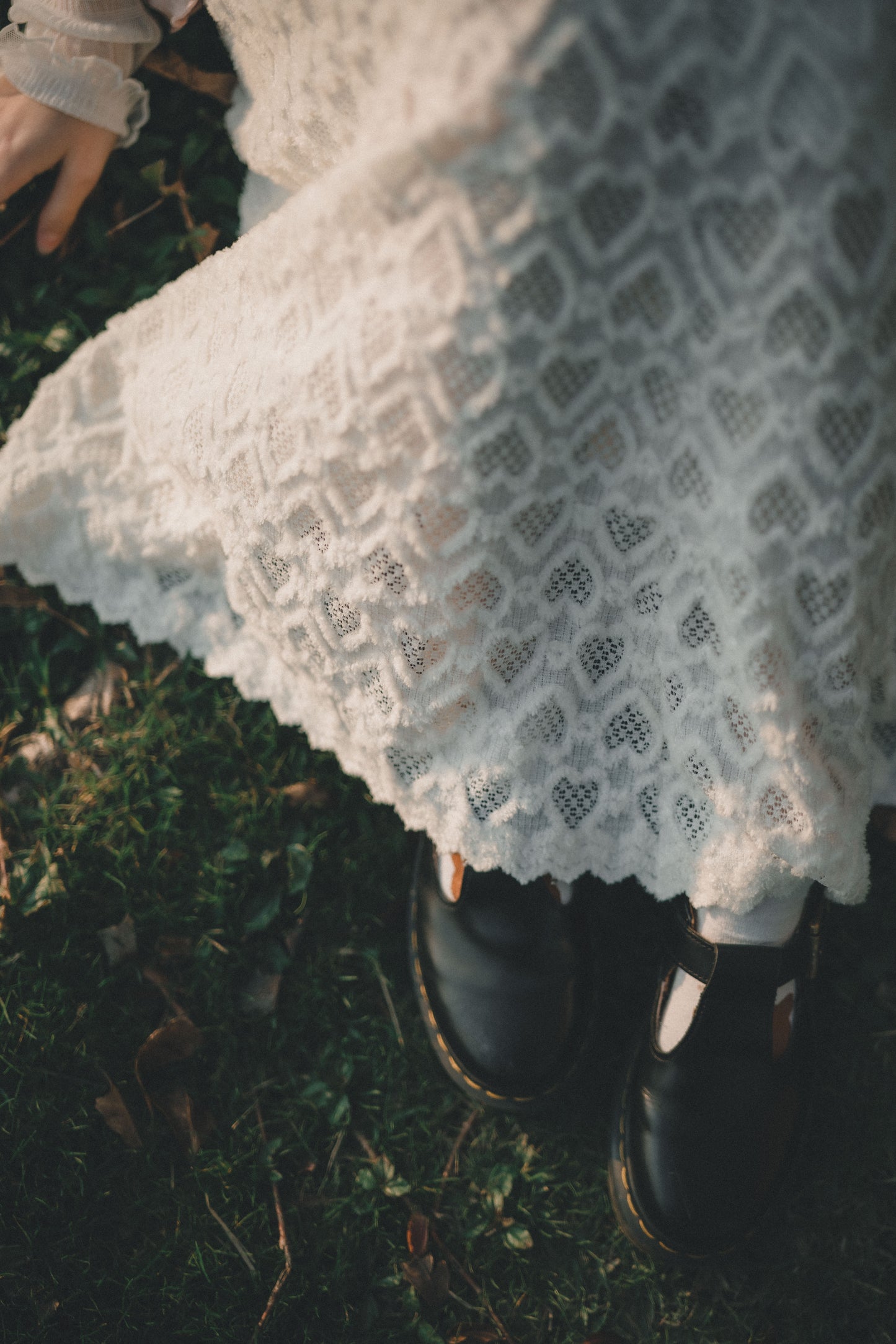 凹凸心形雕紋桃絨長裙|2色入