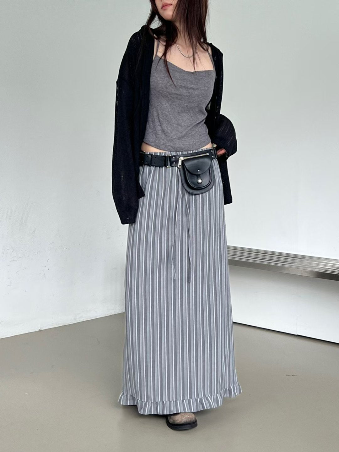 顯瘦直條紋後分岔半裙|2色入
