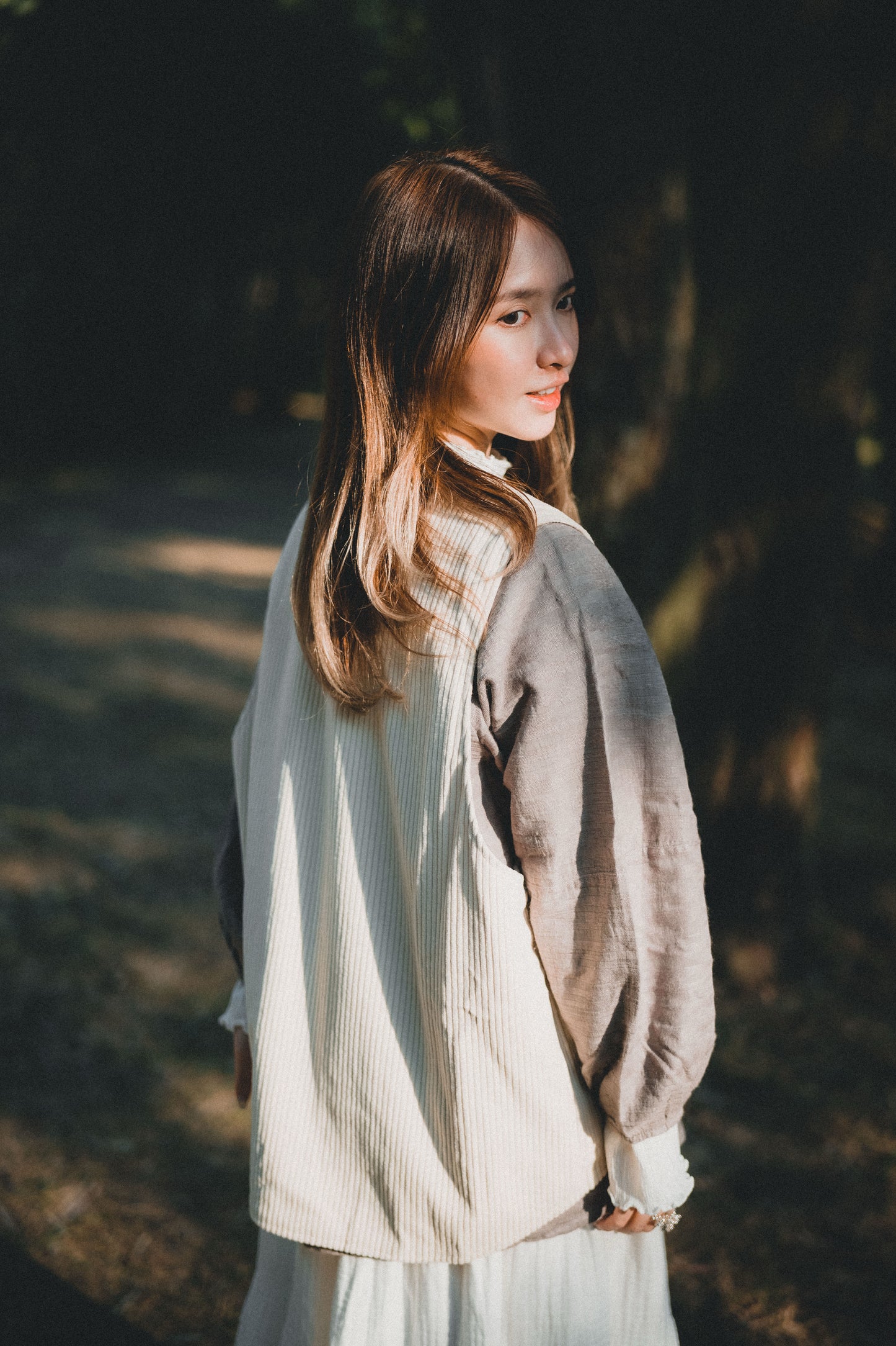 棉麻壓摺泡泡袖上衣|3色入