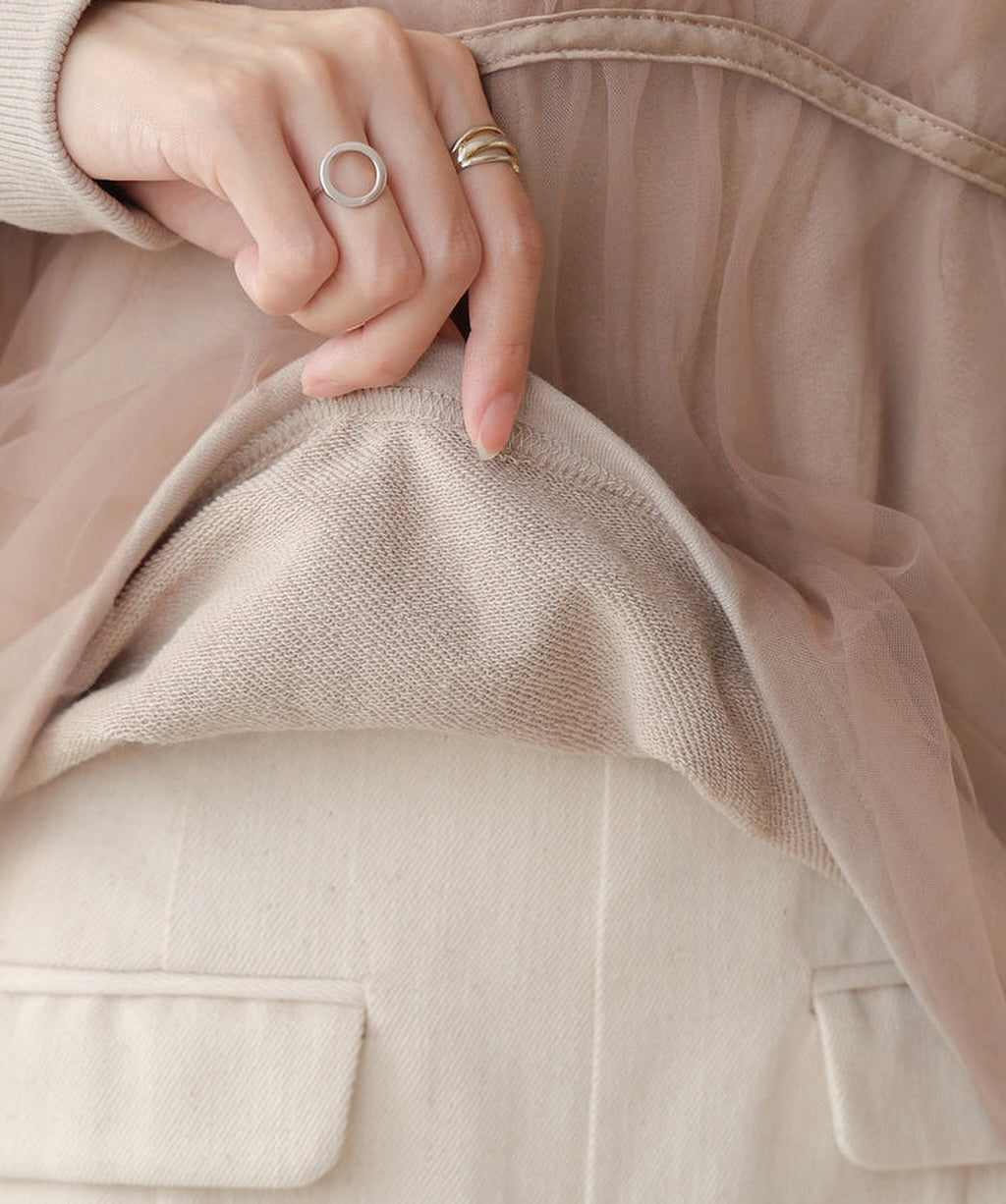 熱賣!疊層薄紗長袖TOP|3色入