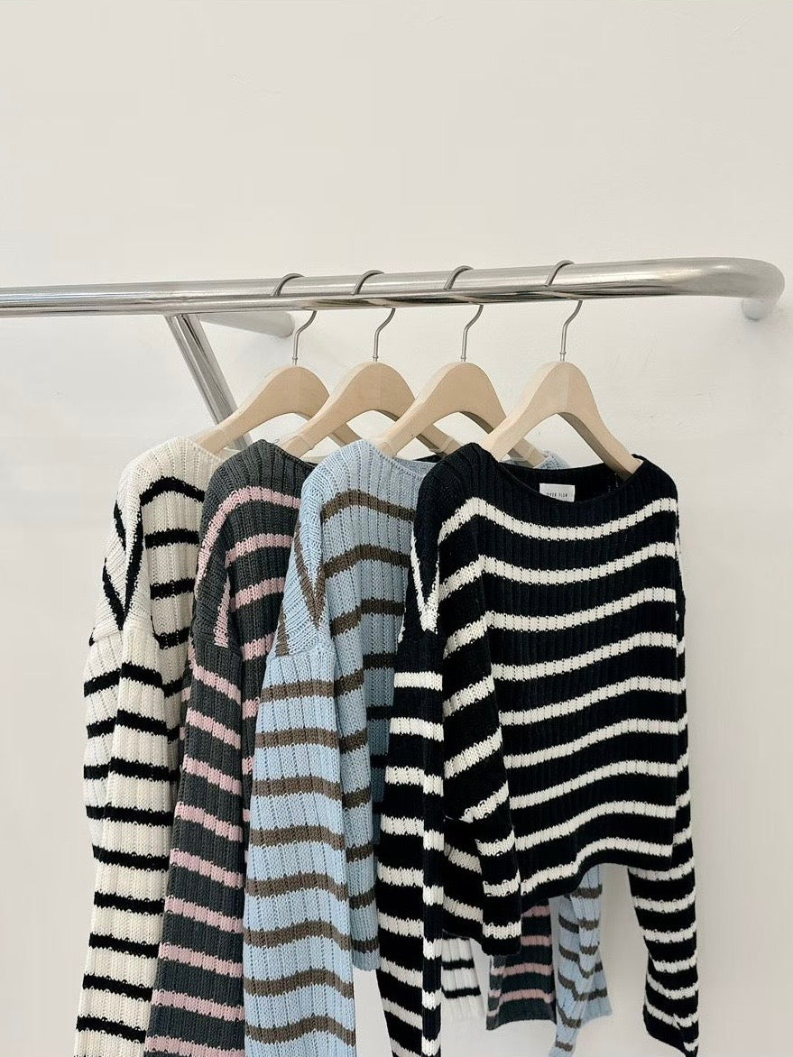 寬領口橫紋針織上衣|4色入