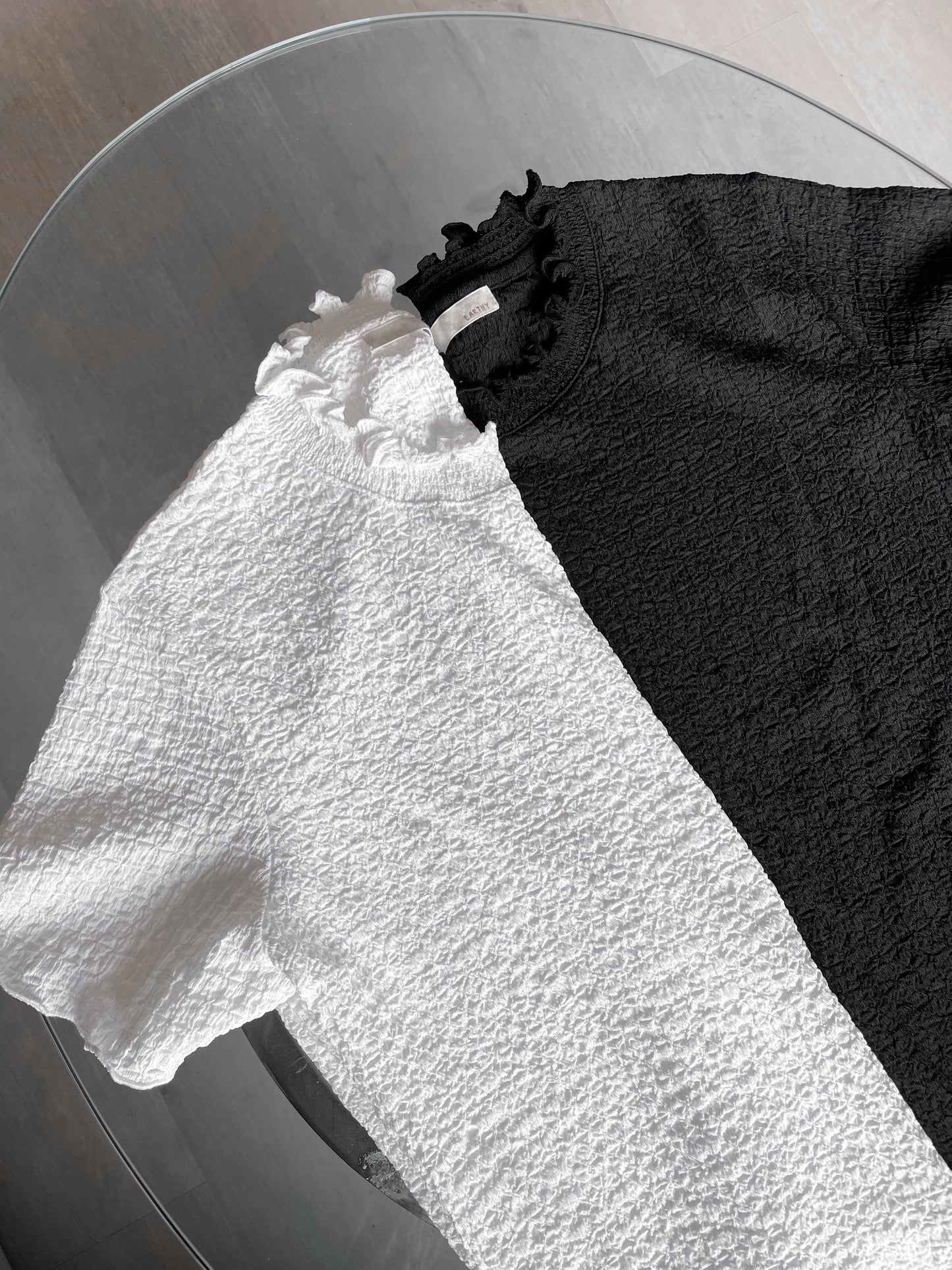 易襯皺皺➿捲邊Tee|2色入