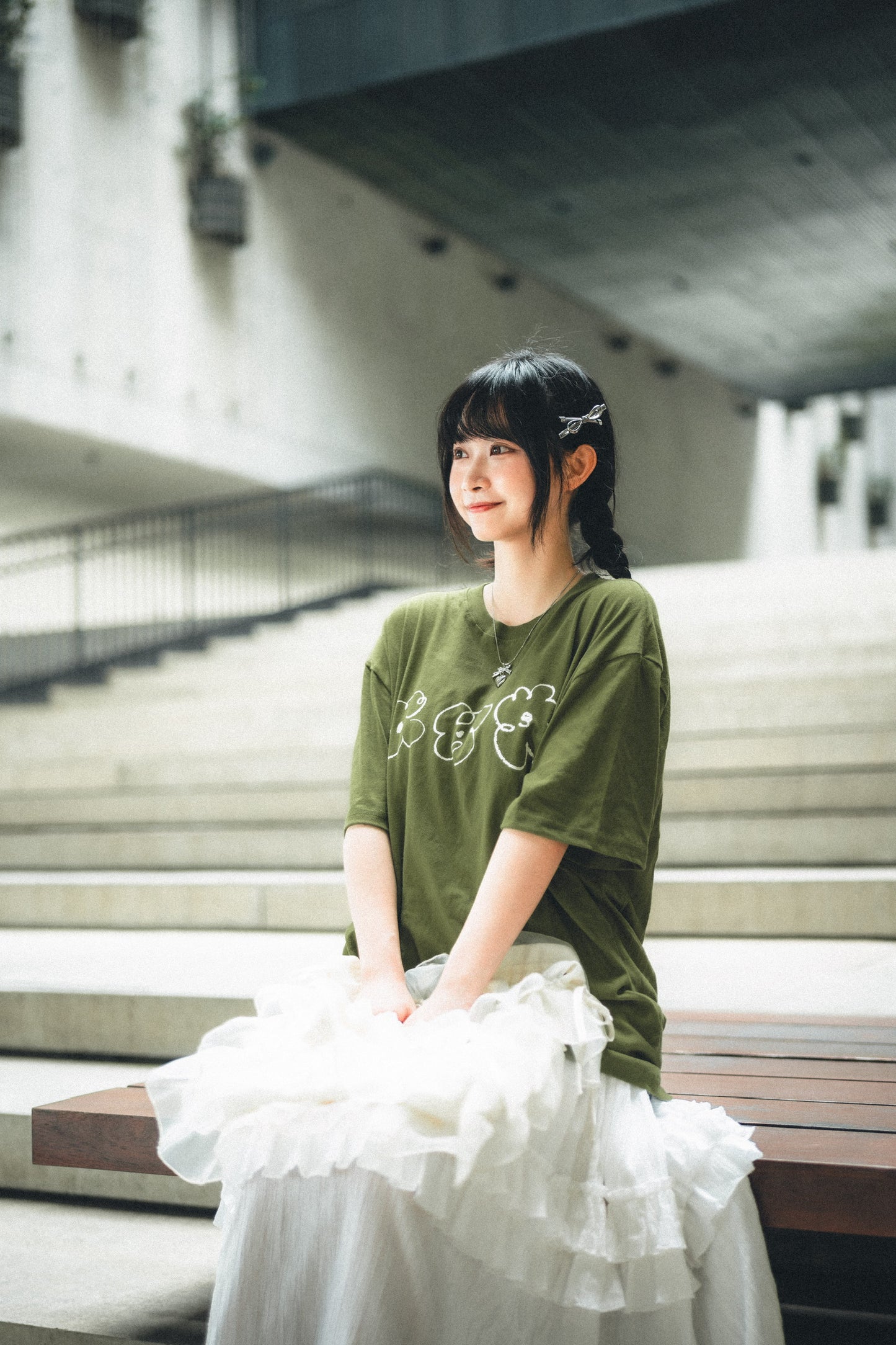 手繪🖍️三朵花寬鬆TEE|4色入