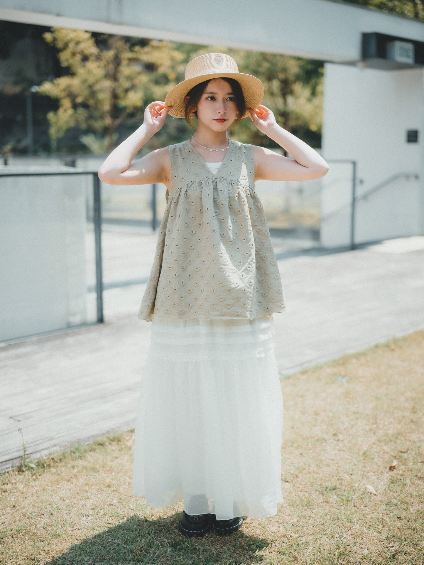 好襯 ✿ 小v領通花背心|5色入