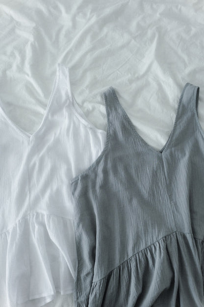 日系V領荷葉魚尾邊疊穿Layer｜2色入