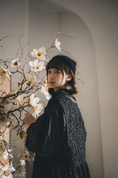 立體花花V領透透OPS｜2色入