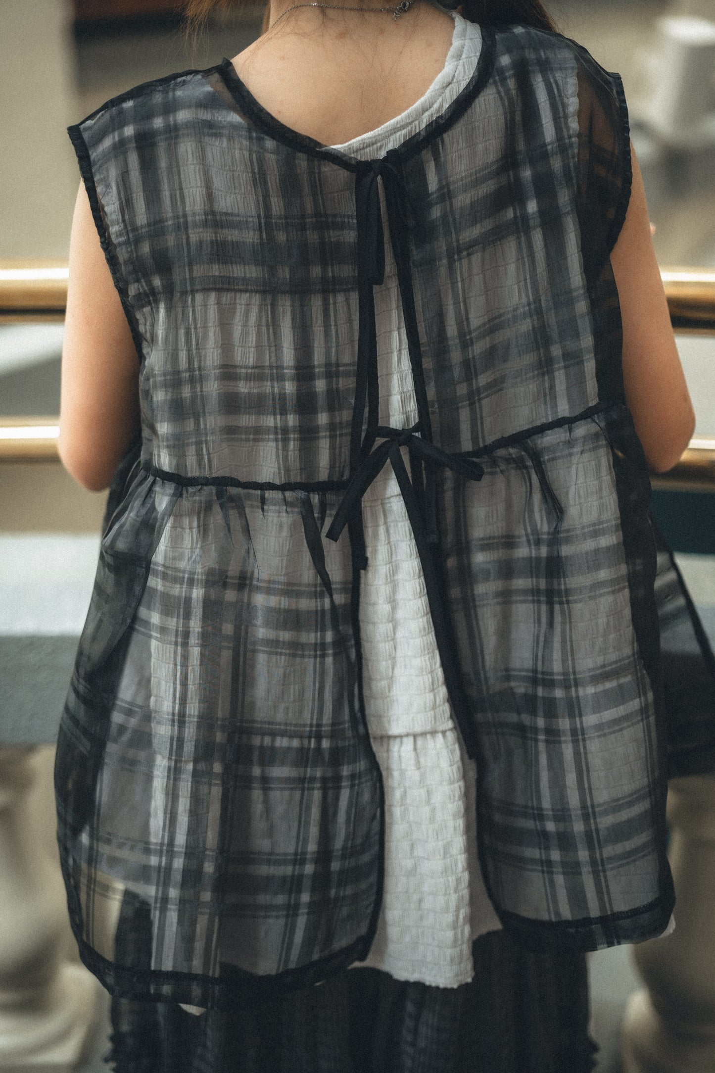 透紗珠光大格子紋背心layer｜3色入