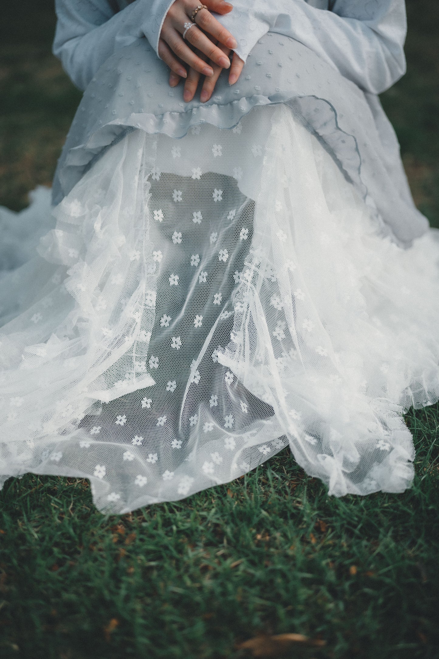 粒粒花 • 不規則紗紗裙｜2色入