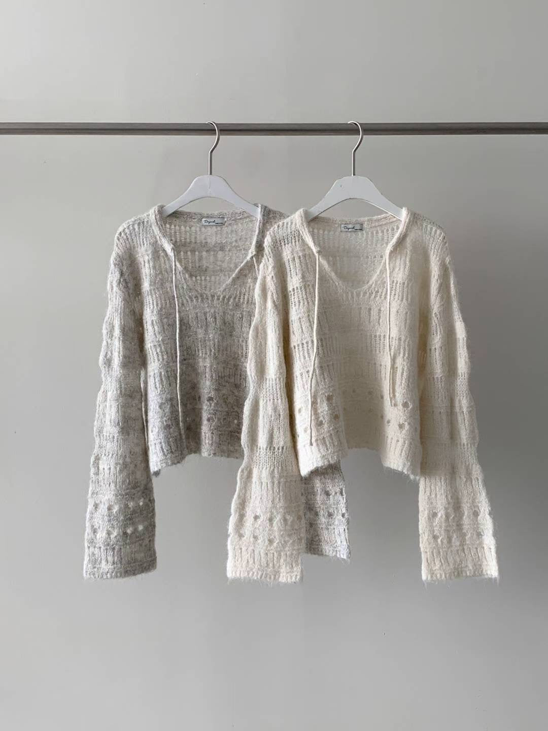 韓系溫柔鏤花綁繩針織上衣｜2色入