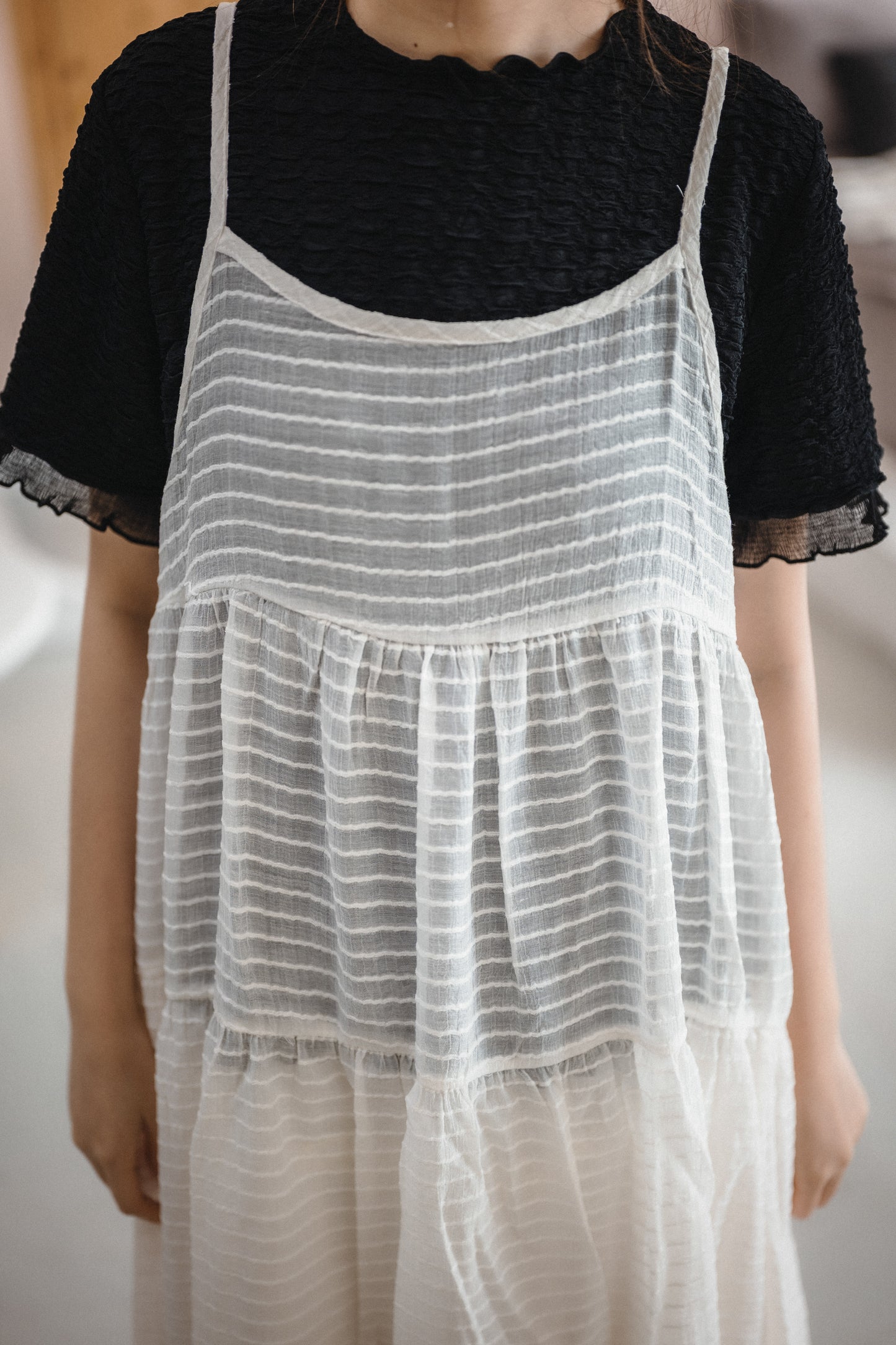 微透條紋Ruffle尾吊帶OPS｜3色入