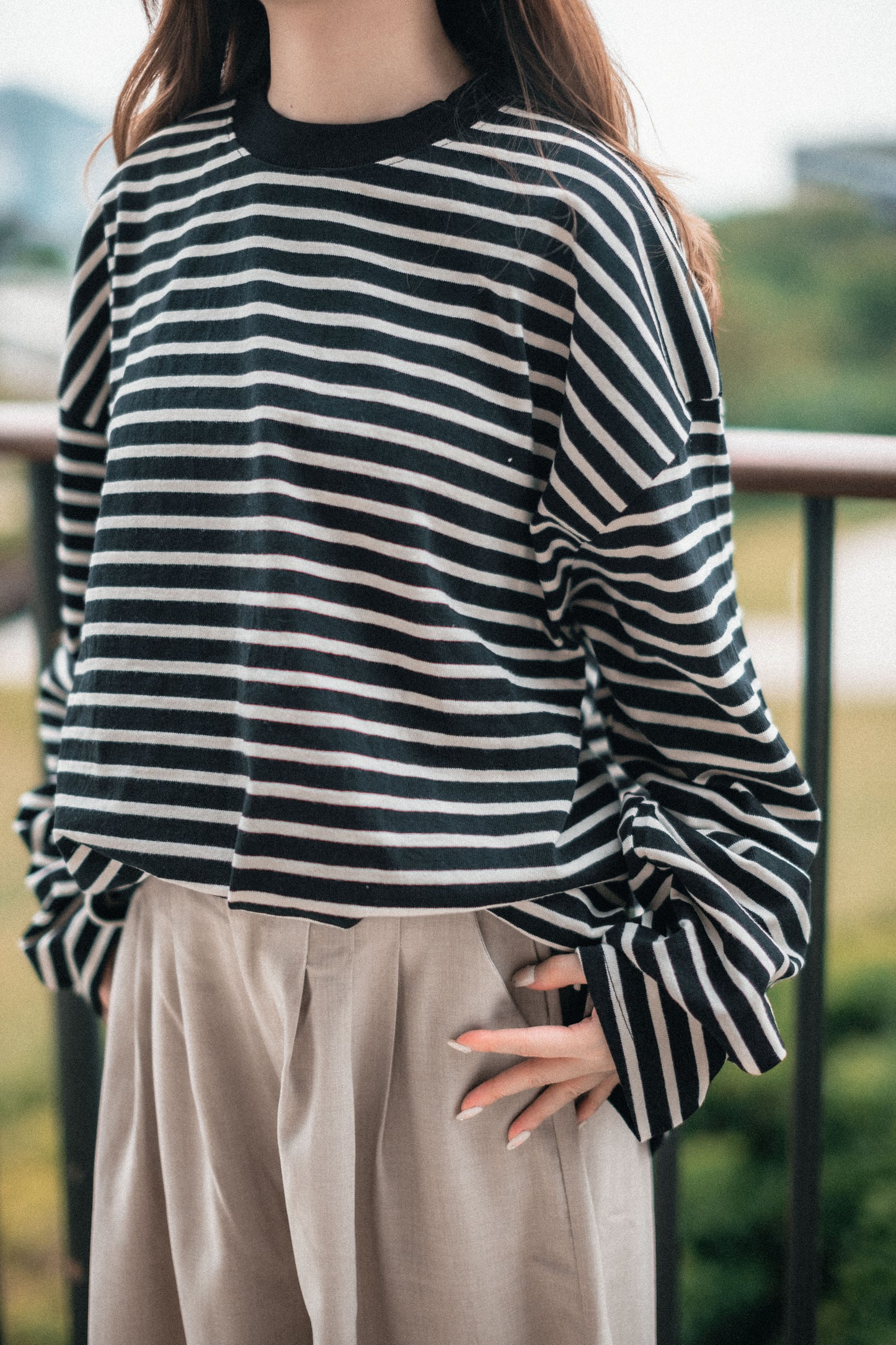 黑白條子圓領衛衣｜1色入