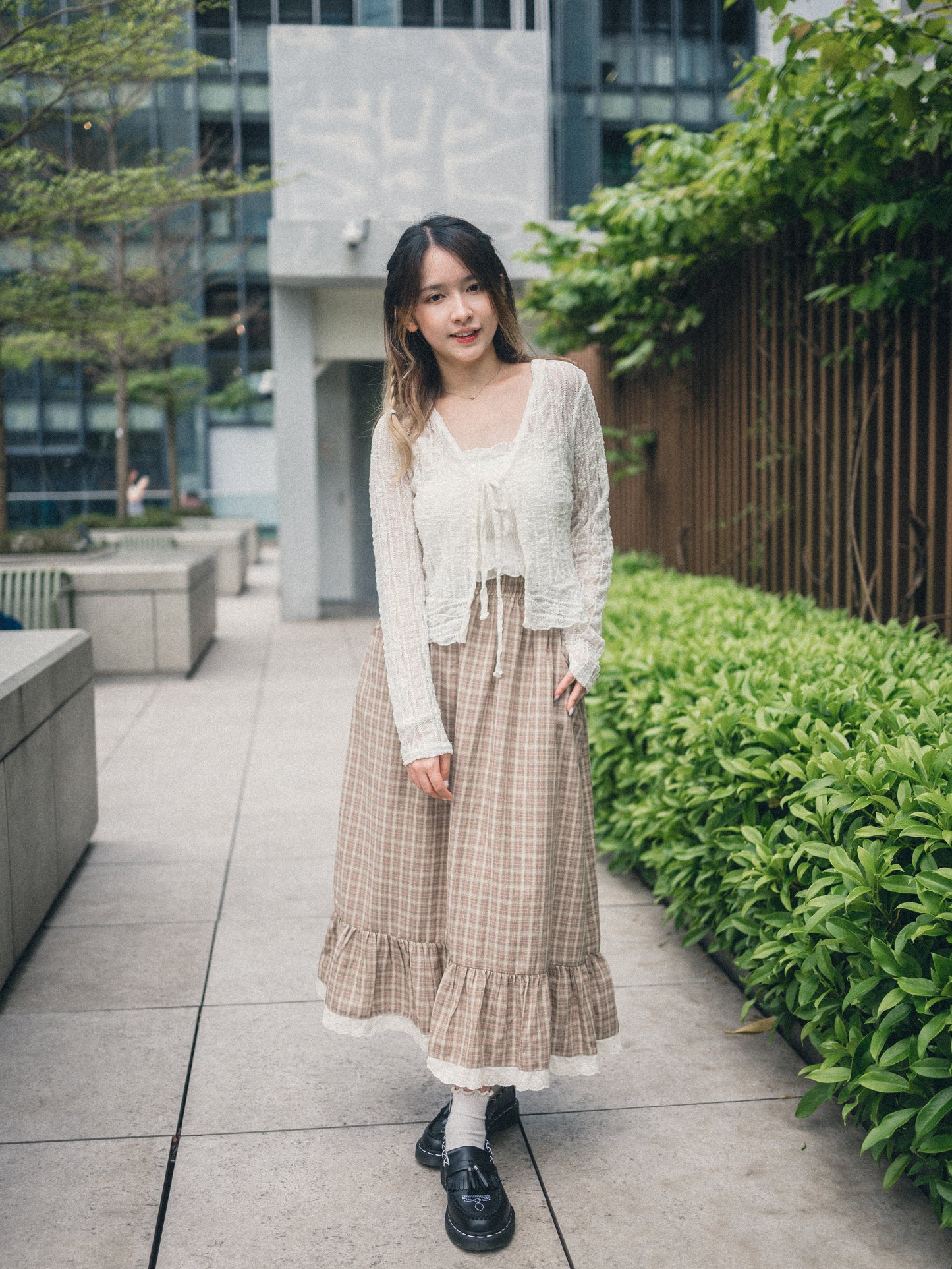 森系格子蝴蝶壓花蕾絲邊半身裙｜2