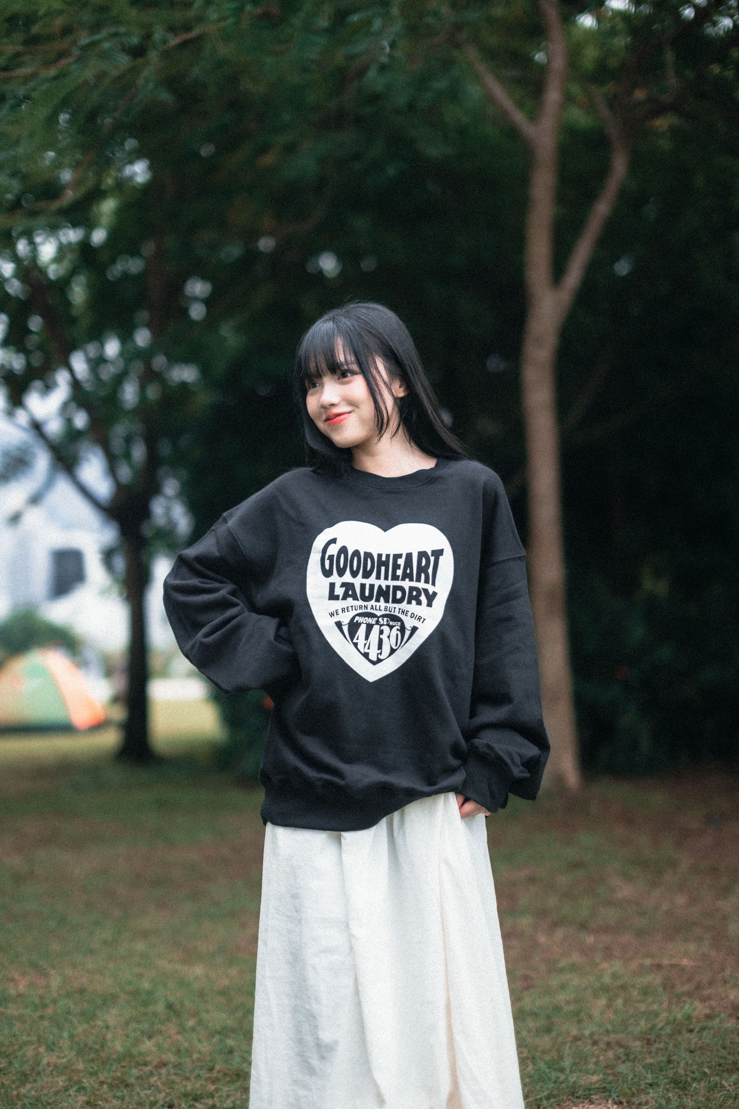 Good Heart Laundry Sweatshirt | 2 colors