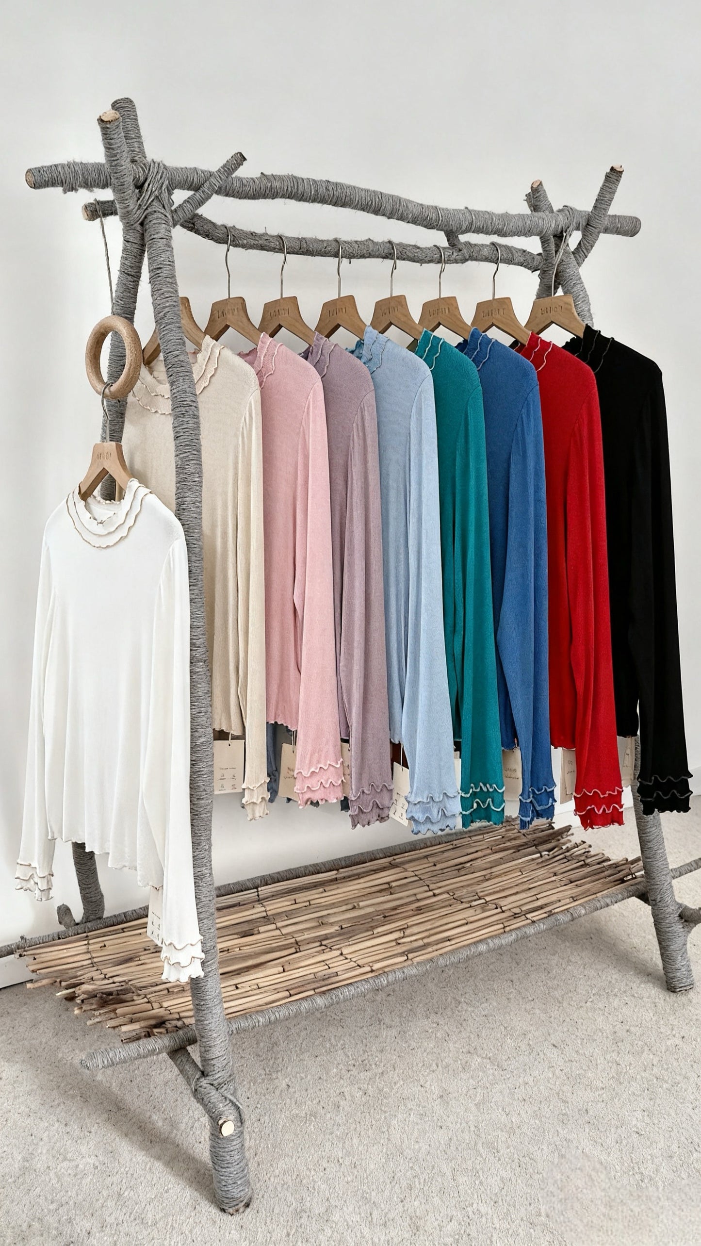 最新！棉花糖soft多色層層捲邊Top｜9色入