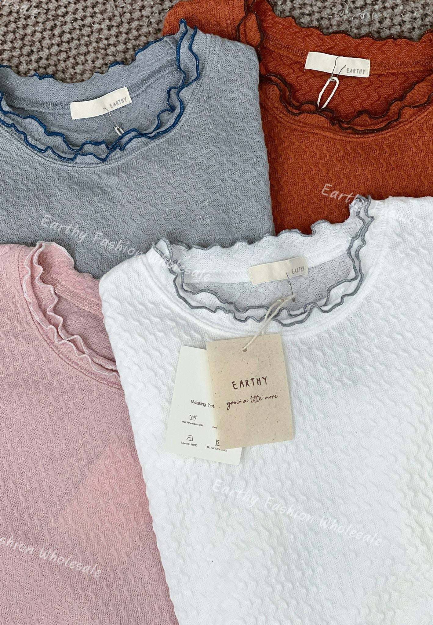 扭紋撞色RUFFLE TOP｜4色入