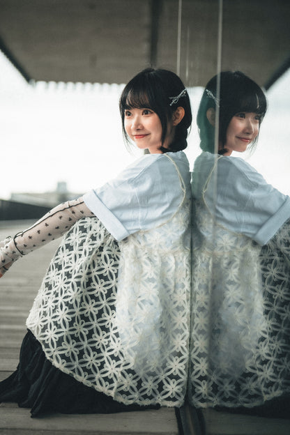 Spring! 鏤空花花吊帶傘layer｜2色入