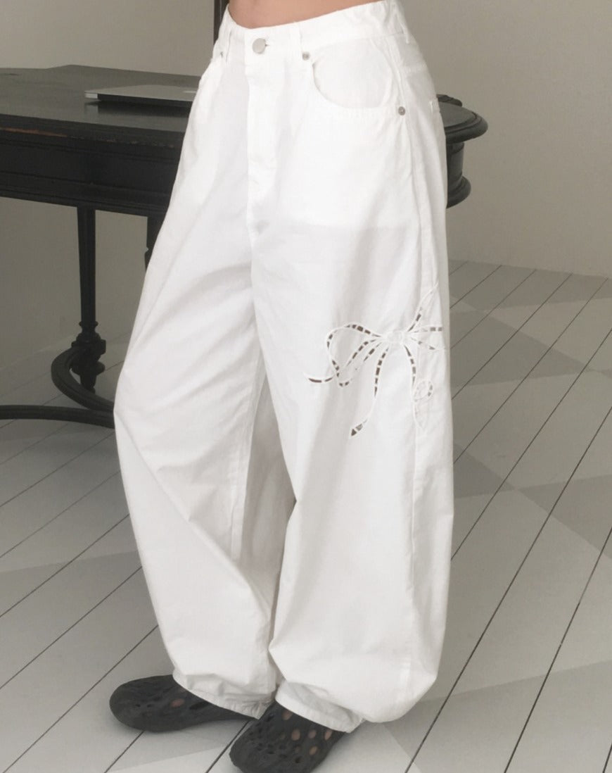 [NEW🎀] 鏤空蝴蝶結圖案彎刀褲｜2色入