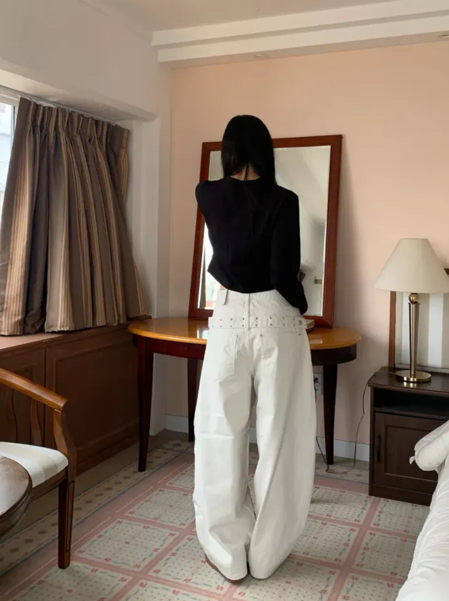 鉚釘半腰帶彎刀褲｜1色入