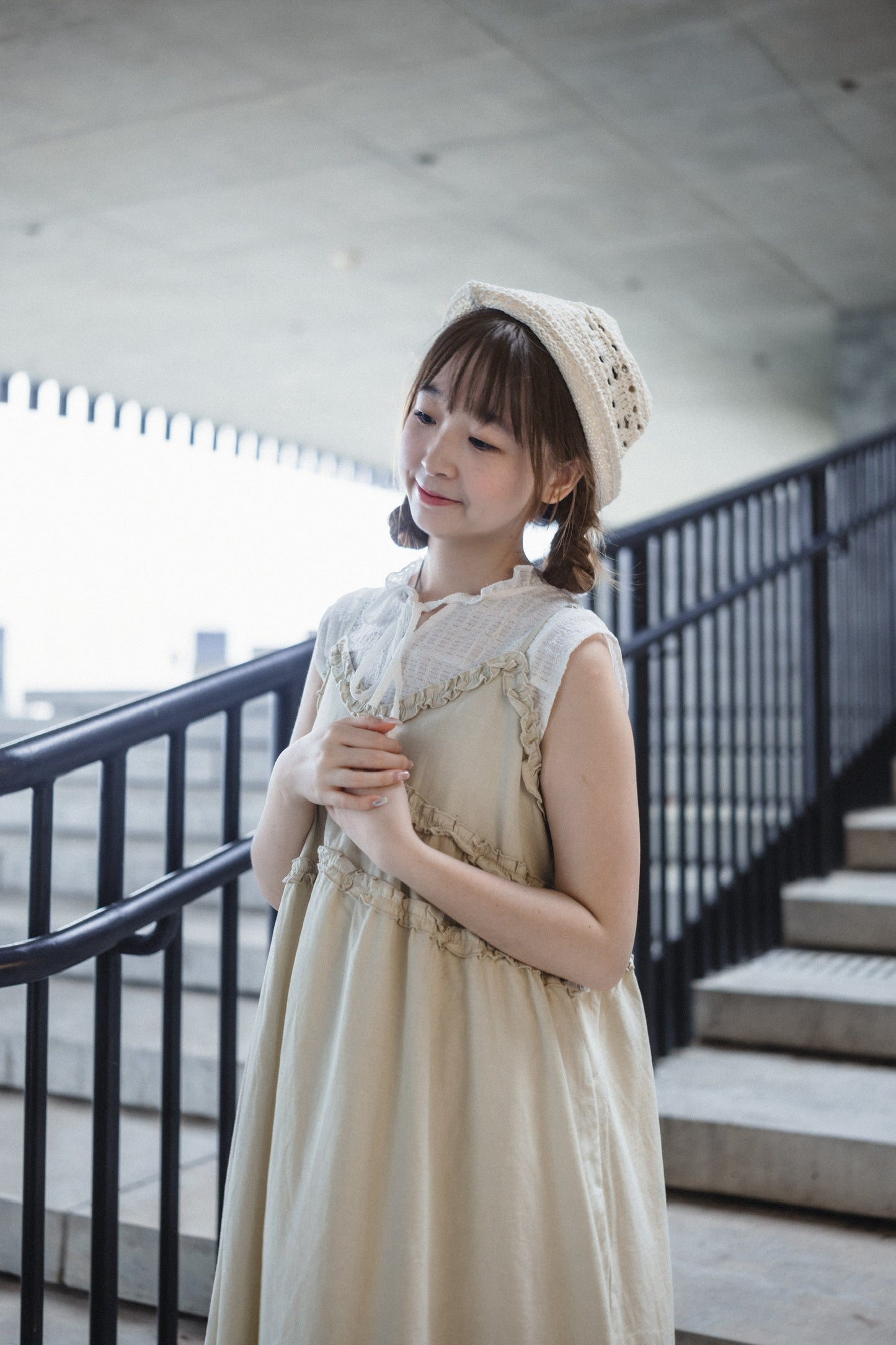 甜美蝴蝶綁帶小花邊背心｜3色入