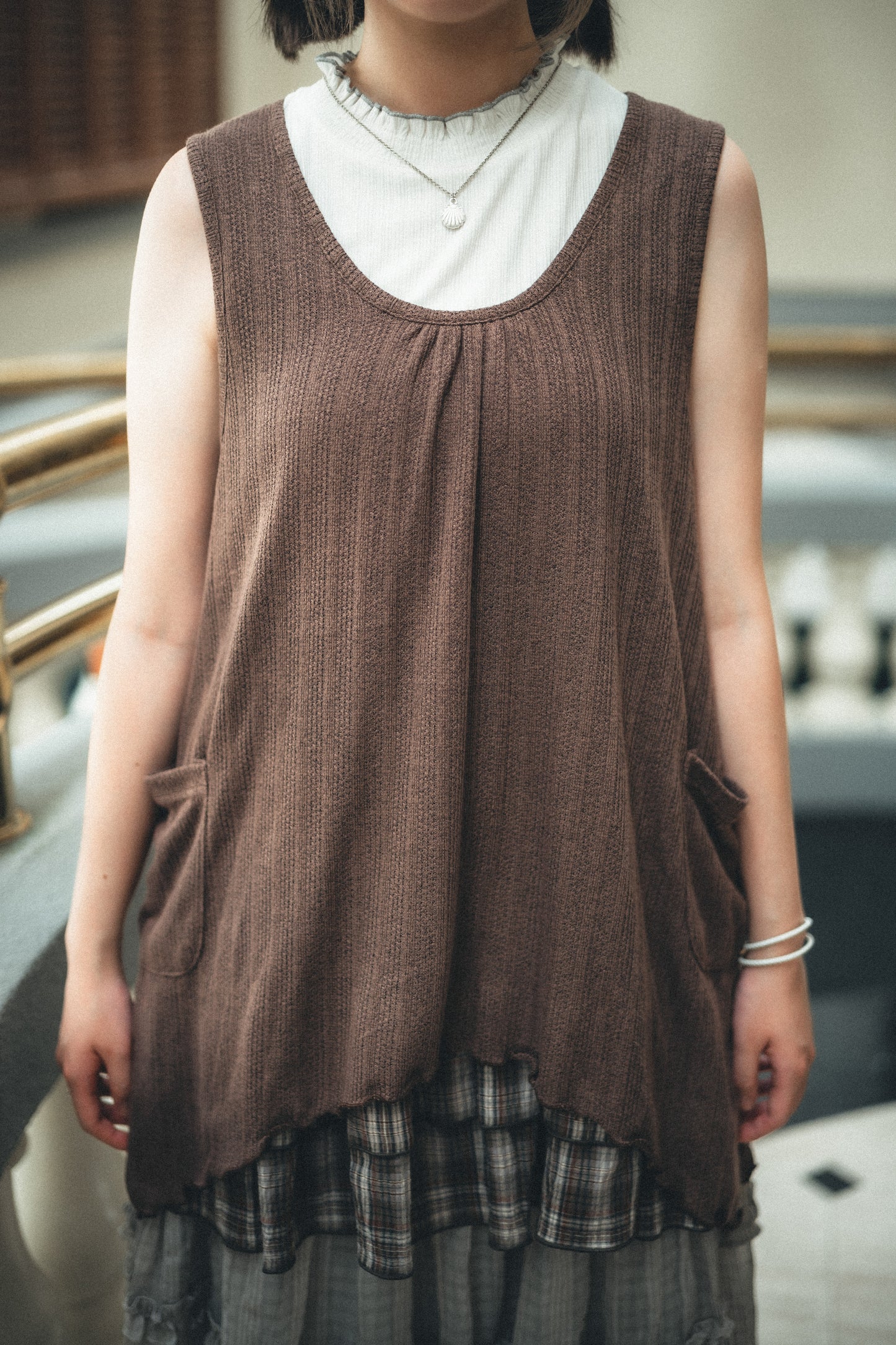 七彩🌈 百搭撞色木耳邊背心｜7色入