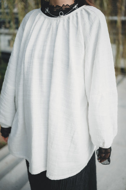 棉麻壓摺泡泡袖上衣｜3色入