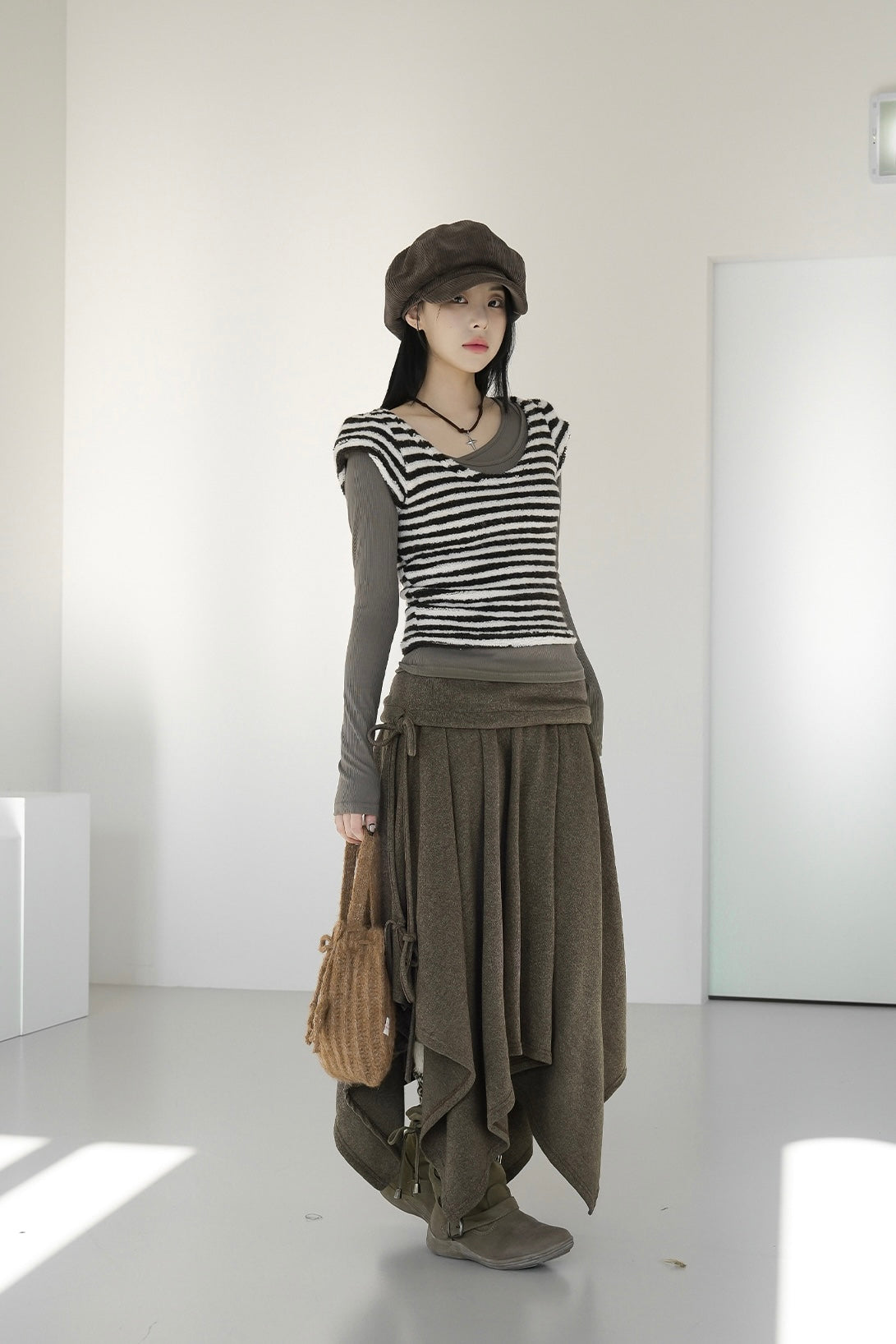 不對稱下擺中長版半裙｜2色入