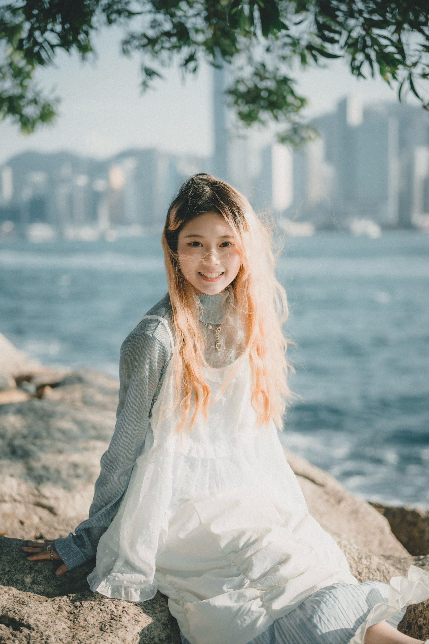 粒粒點花 ✿ 𝚛𝚞𝚏𝚏𝚕𝚎輕透背心layer｜3色入