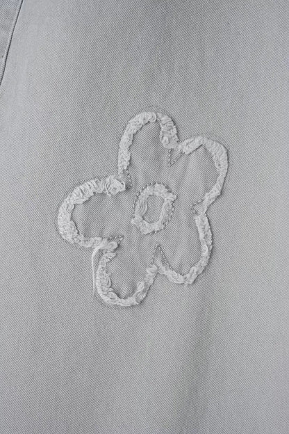 洗水淺灰花花彎刀褲｜1色入