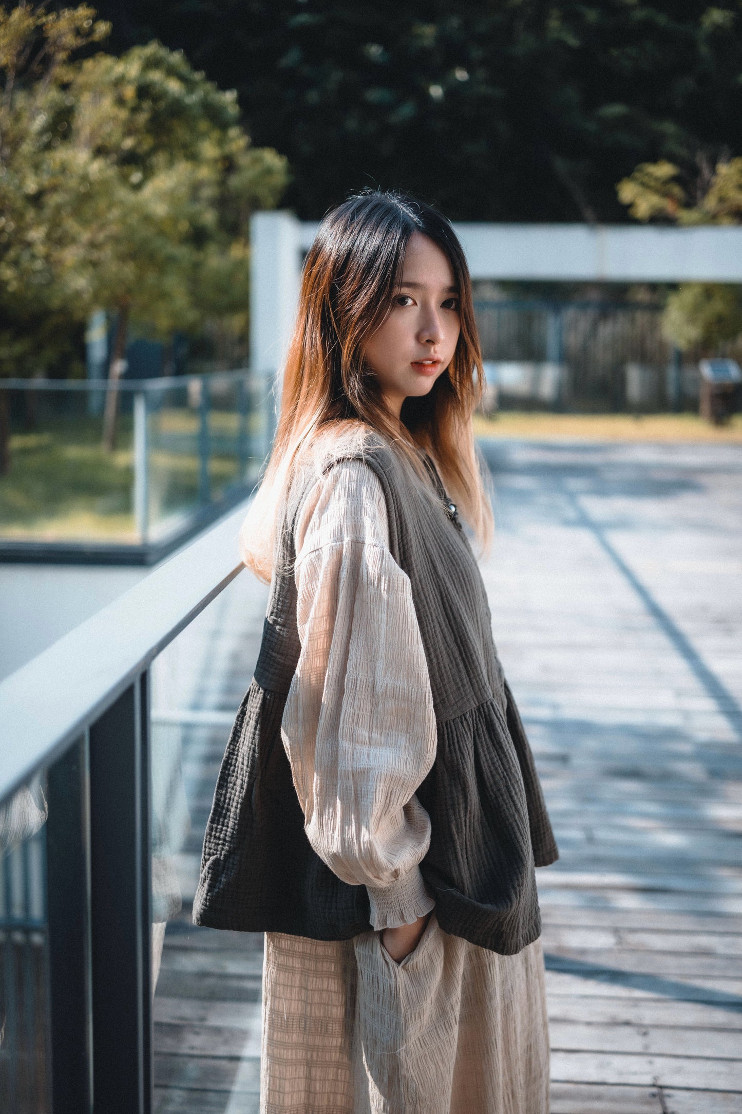 JP多穿法！暗格喇叭袖圓領OPS｜4色入