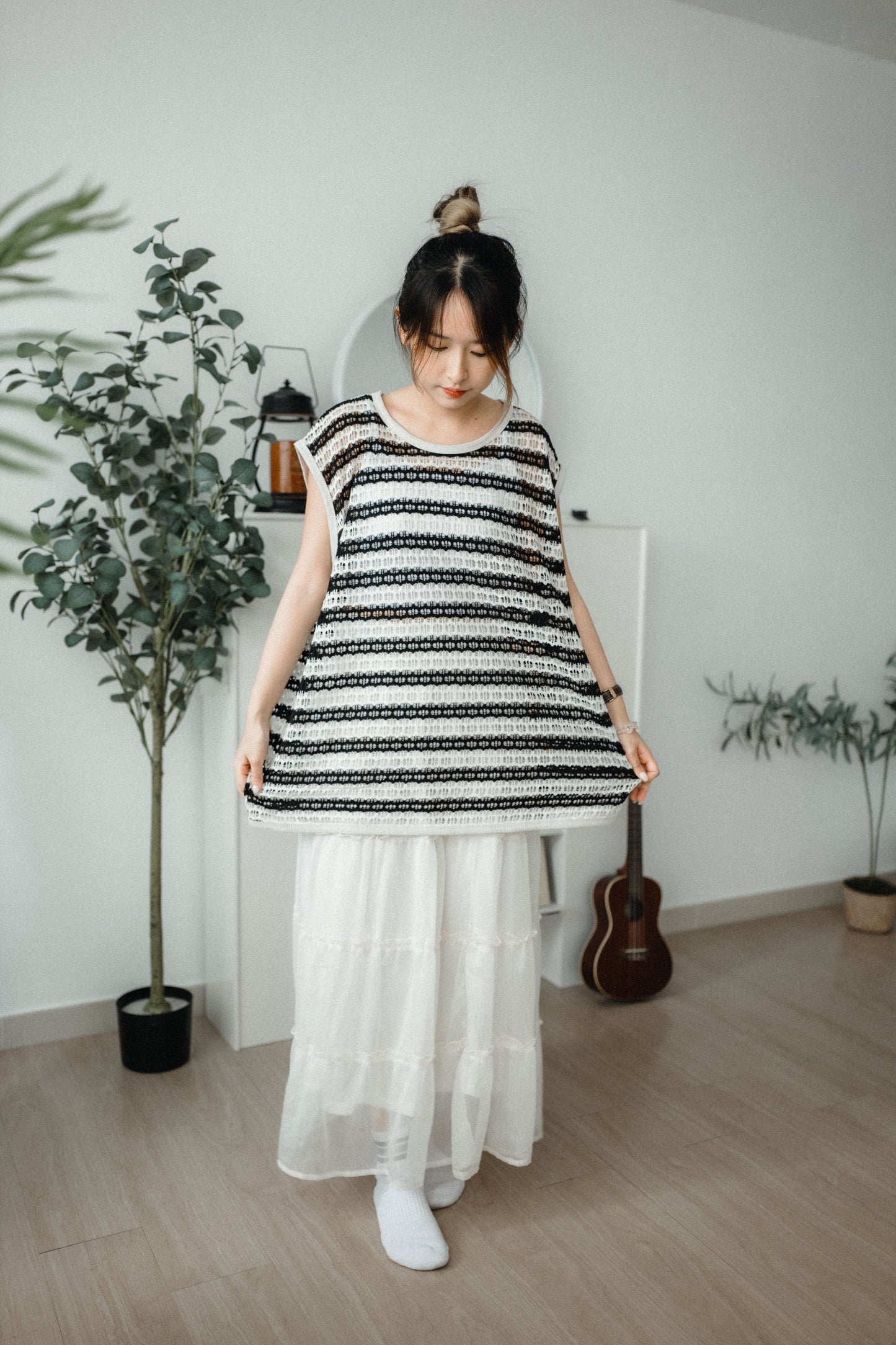 OVERSIZE洞洞條紋VEST｜2色入