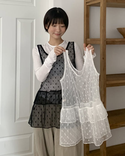 小花花 ✿ 雙層荷葉透透背心layer｜2色入
