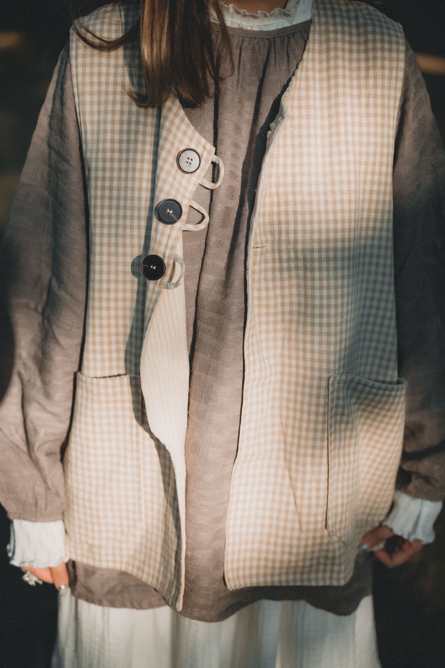 兩面穿QQ格仔鈕扣馬甲｜2色入