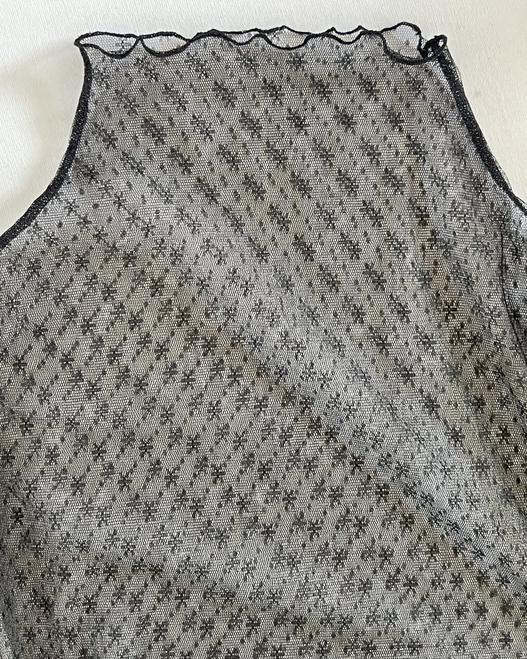 [新色加入🧊] 小雪花透膚捲邊內搭TOP｜3色入